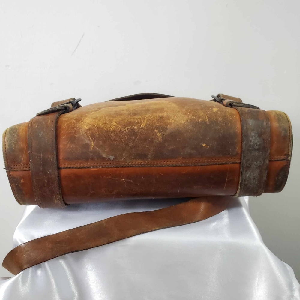 Handmade Vintage Genuine Brown Goat Leather Crossbody Men's Messenger Bag - Picture 7 of 13